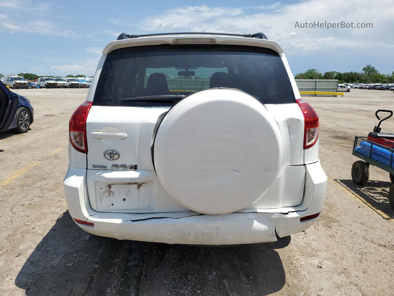 2007 Toyota Rav4  White vin: JTMZD33VX75049093