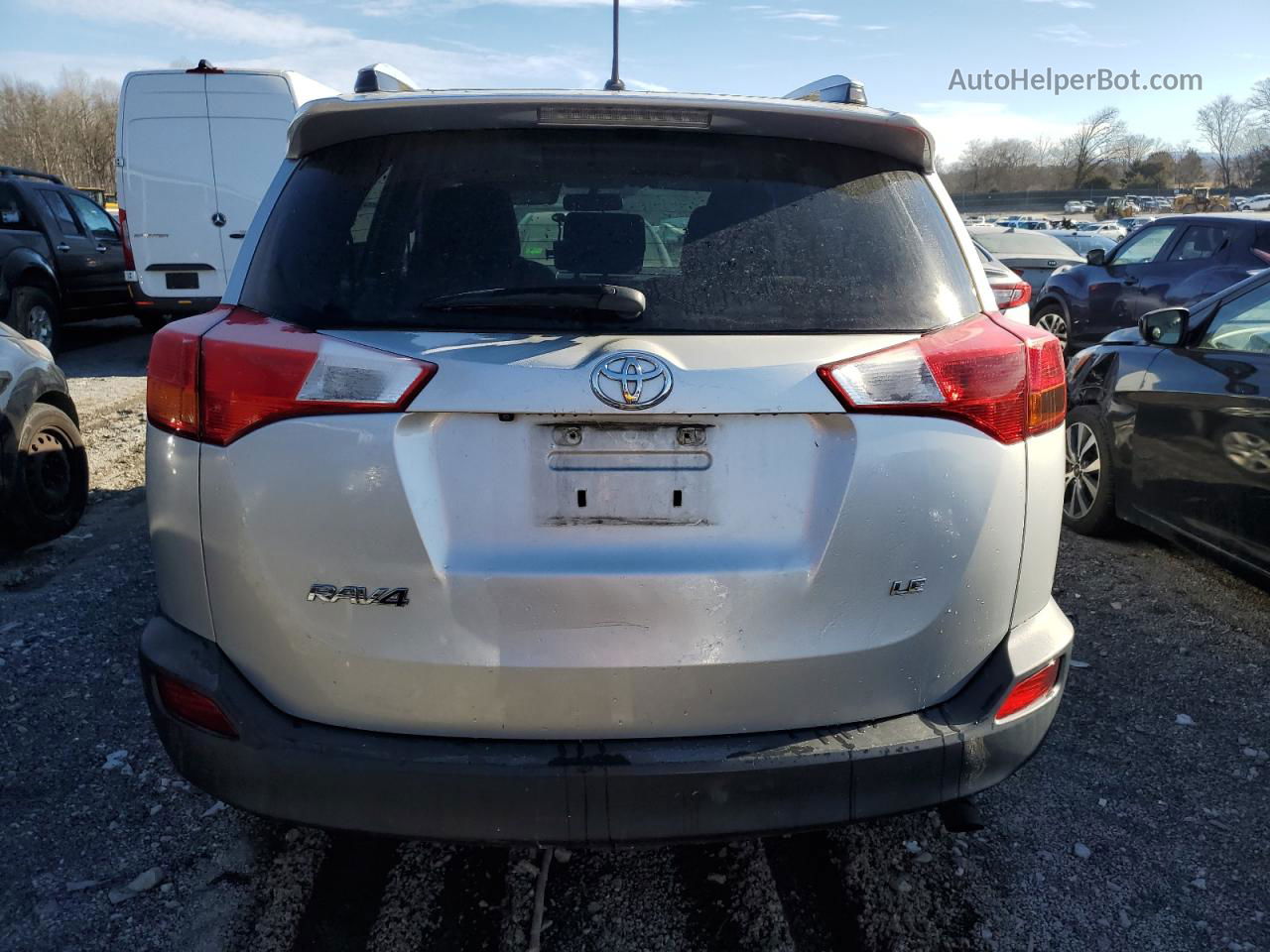 2015 Toyota Rav4 Le Серебряный vin: JTMZFREV0FD050588