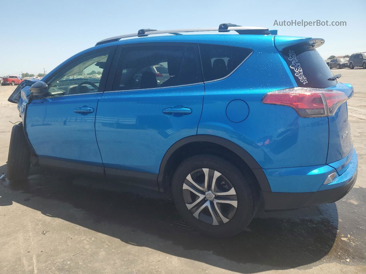 2017 Toyota Rav4 Le Синий vin: JTMZFREV0HJ110907