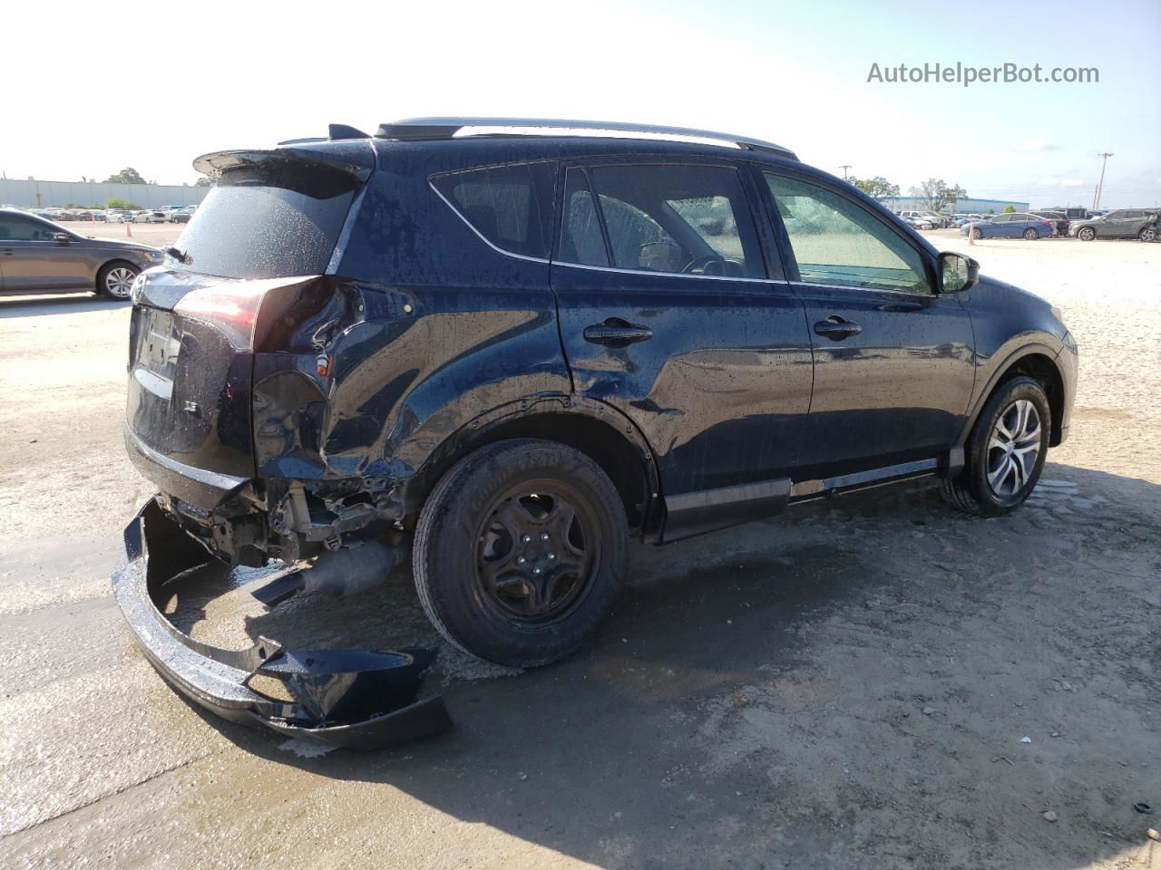 2017 Toyota Rav4 Le Blue vin: JTMZFREV0HJ126220