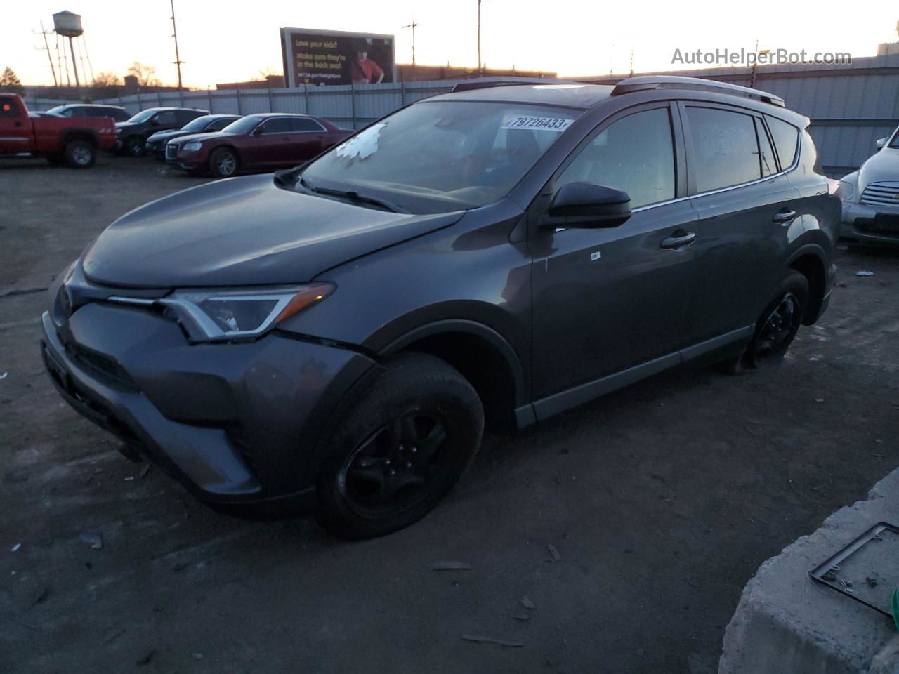 2018 Toyota Rav4 Le Gray vin: JTMZFREV0JJ739783