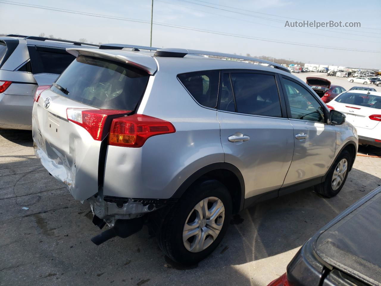 2015 Toyota Rav4 Le Silver vin: JTMZFREV2FD049894