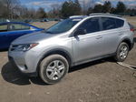 2015 Toyota Rav4 Le Серебряный vin: JTMZFREV2FJ042493