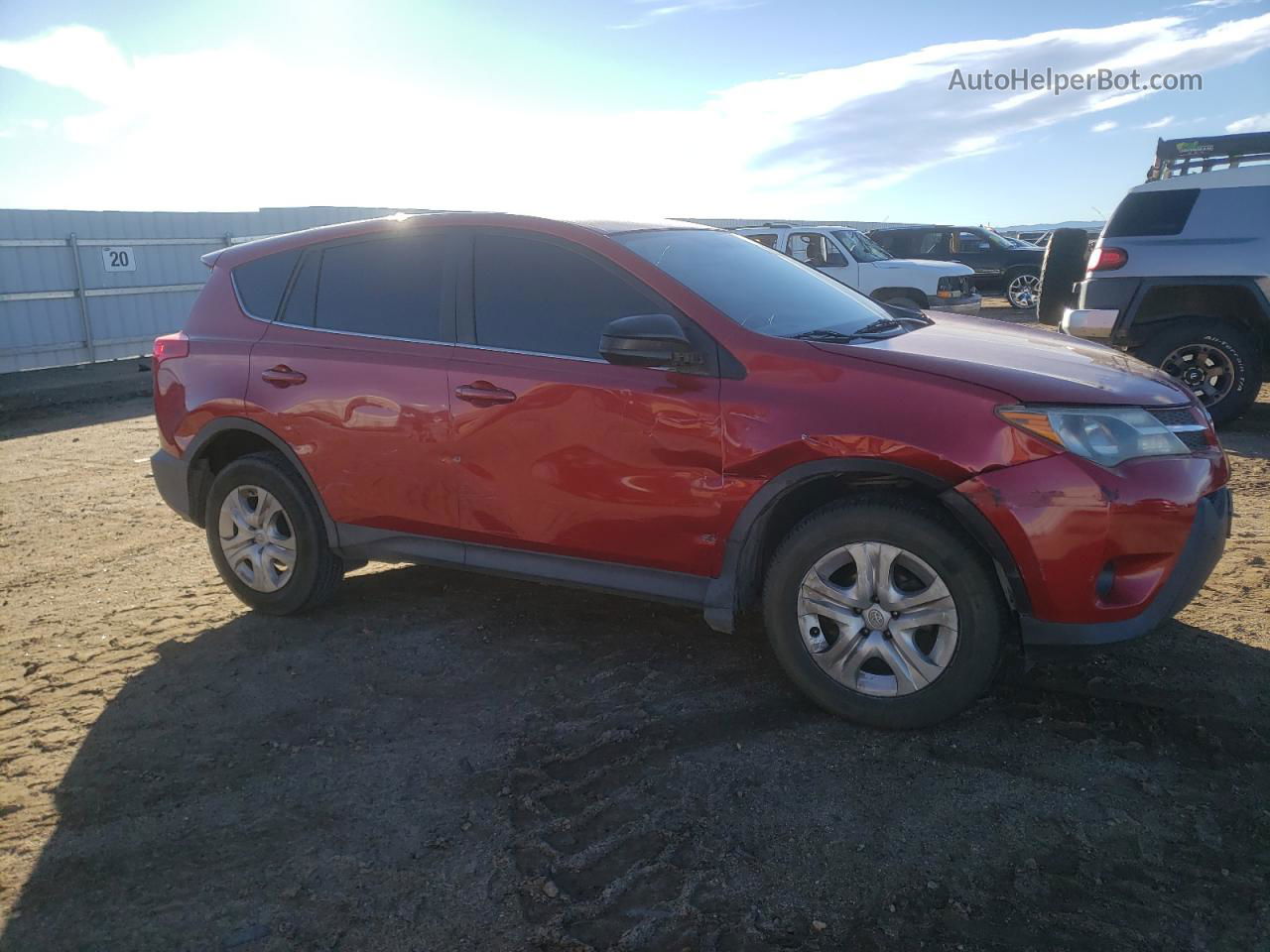 2015 Toyota Rav4 Le Burgundy vin: JTMZFREV3FJ028036