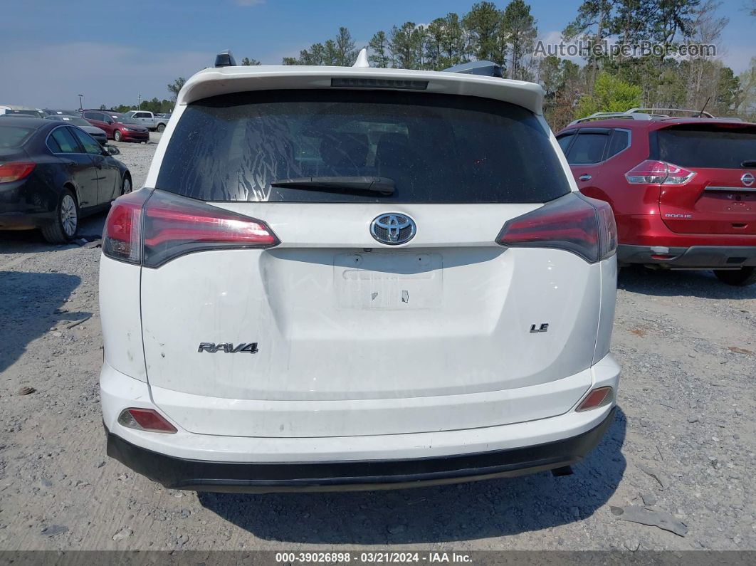 2016 Toyota Rav4 Le White vin: JTMZFREV3GD090407