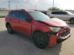 2016 Toyota Rav4 Le Red vin: JTMZFREV5GJ095531