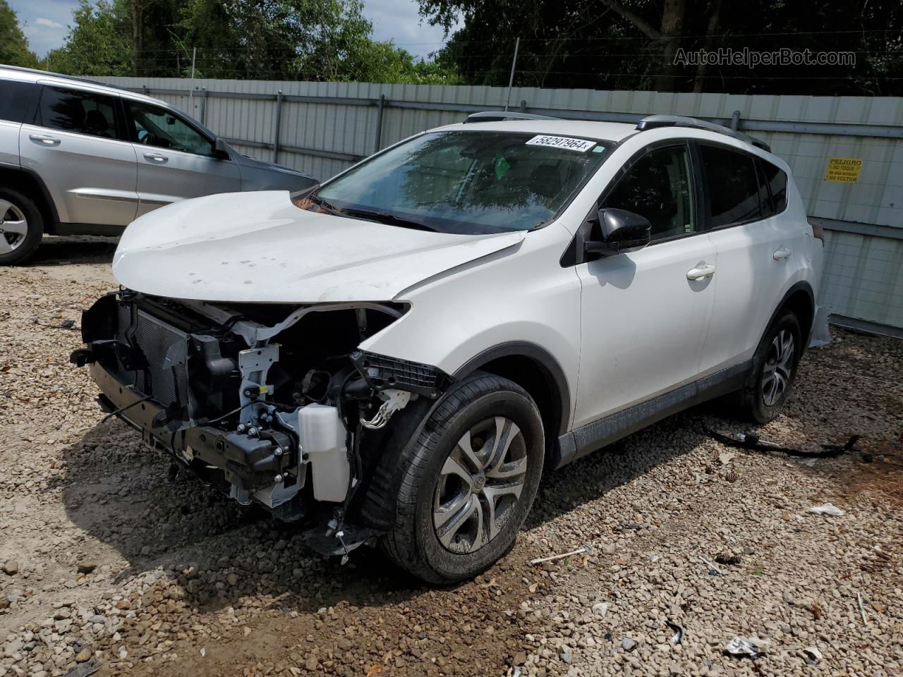 2018 Toyota Rav4 Le White vin: JTMZFREV6JJ205090