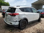 2018 Toyota Rav4 Le White vin: JTMZFREV6JJ205090