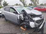 2018 Toyota Rav4 Le Silver vin: JTMZFREV7JJ182693