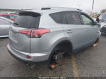 2018 Toyota Rav4 Le Silver vin: JTMZFREV7JJ182693