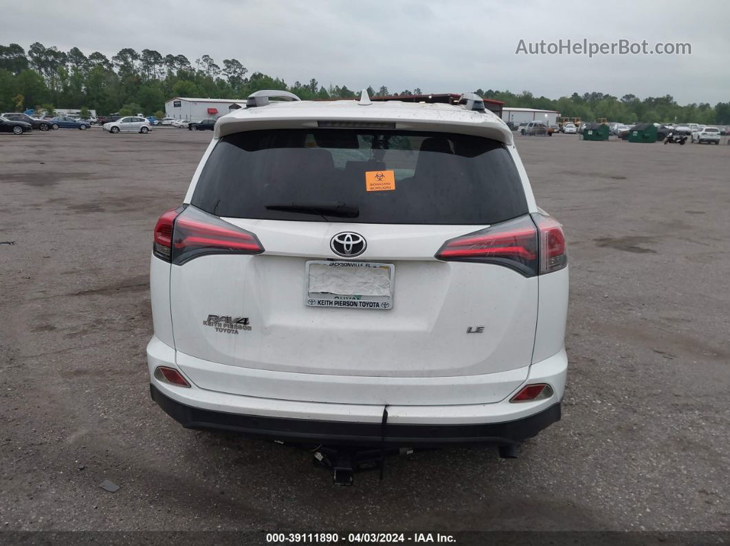 2017 Toyota Rav4 Le White vin: JTMZFREV9HJ707585