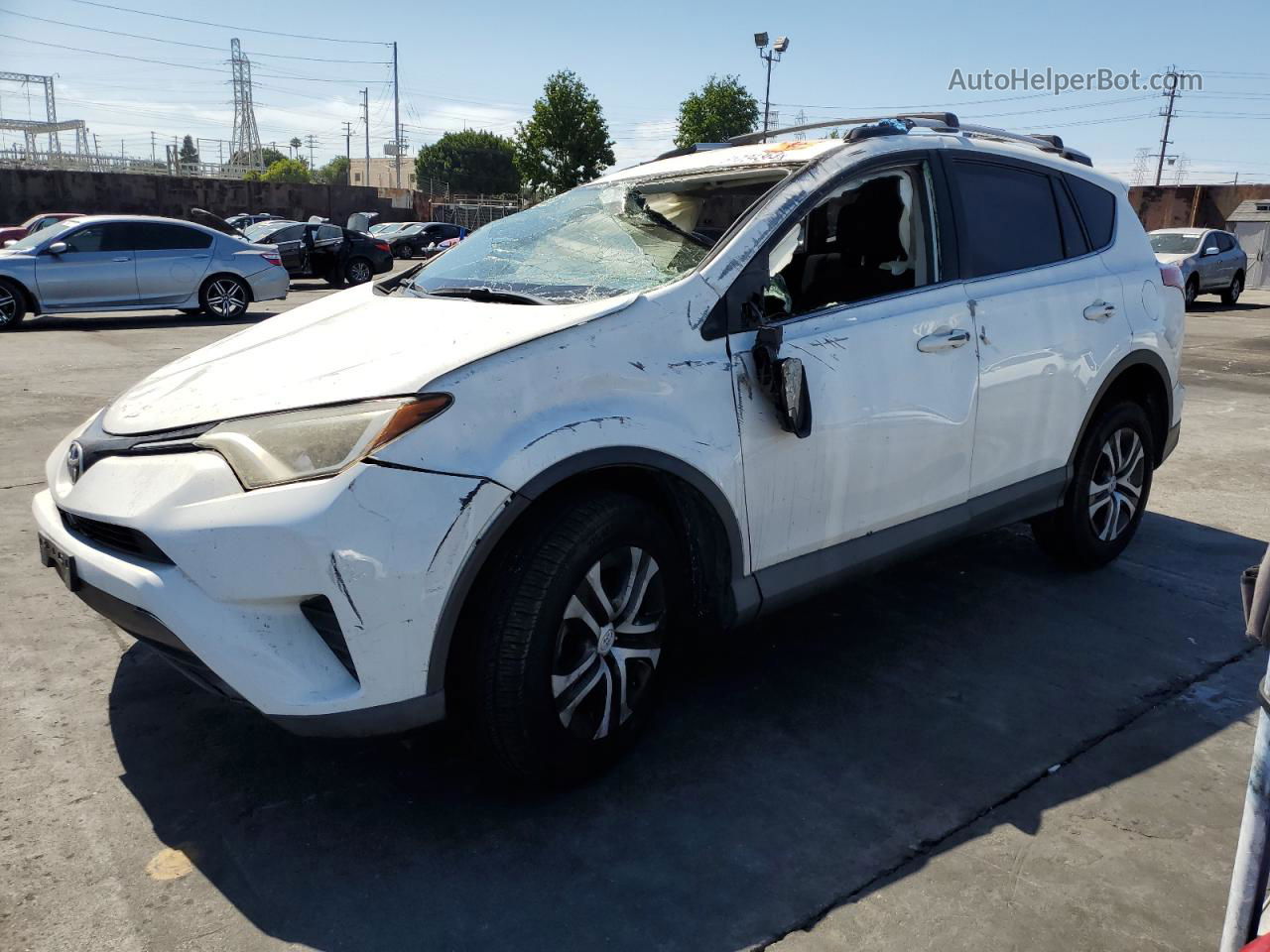 2016 Toyota Rav4 Le White vin: JTMZFREVXGJ099249