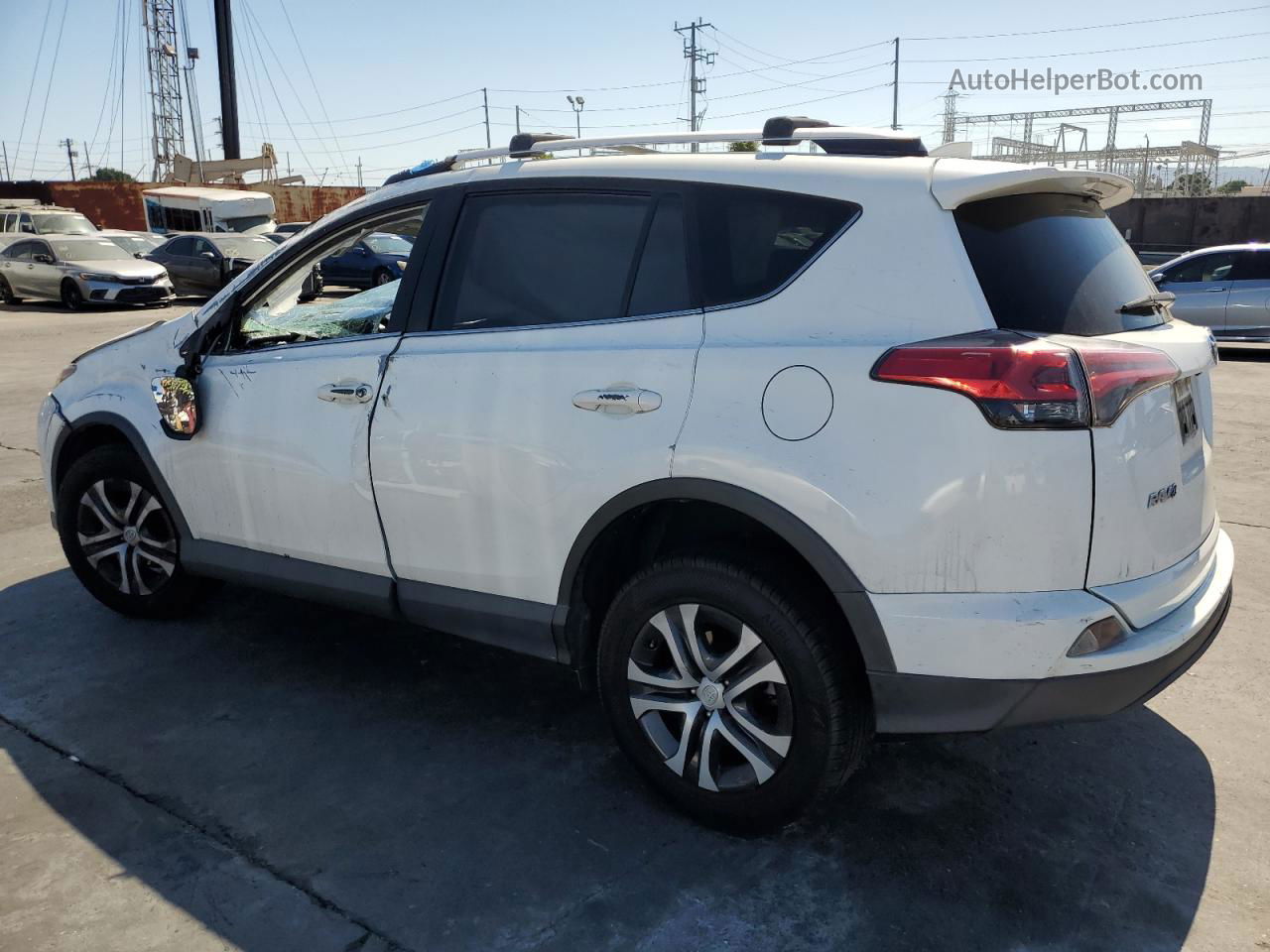 2016 Toyota Rav4 Le White vin: JTMZFREVXGJ099249