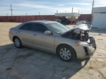 2007 Toyota Camry Hybrid Бежевый vin: JTNBB46K673026092