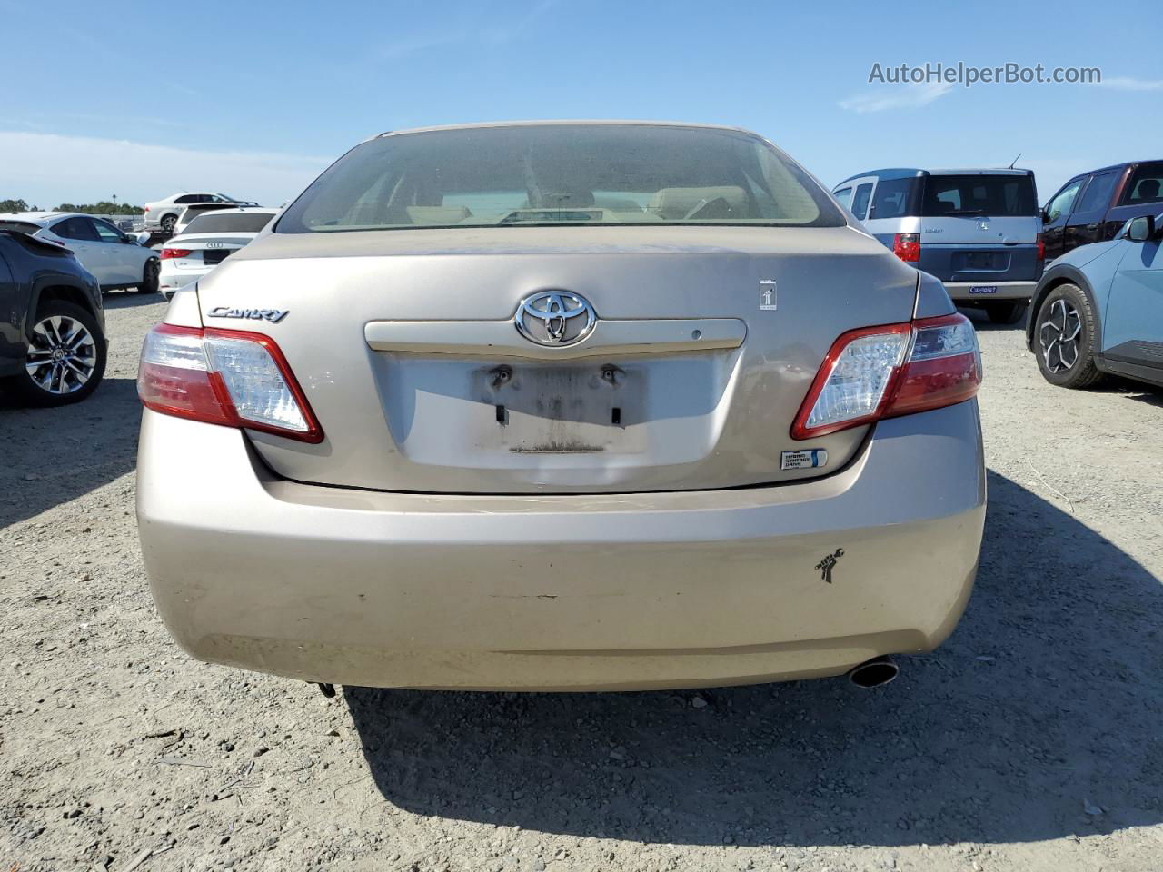 2007 Toyota Camry Hybrid Gold vin: JTNBB46K873005499