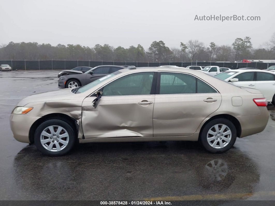 2007 Toyota Camry Xle Бежевый vin: JTNBE46K273088130