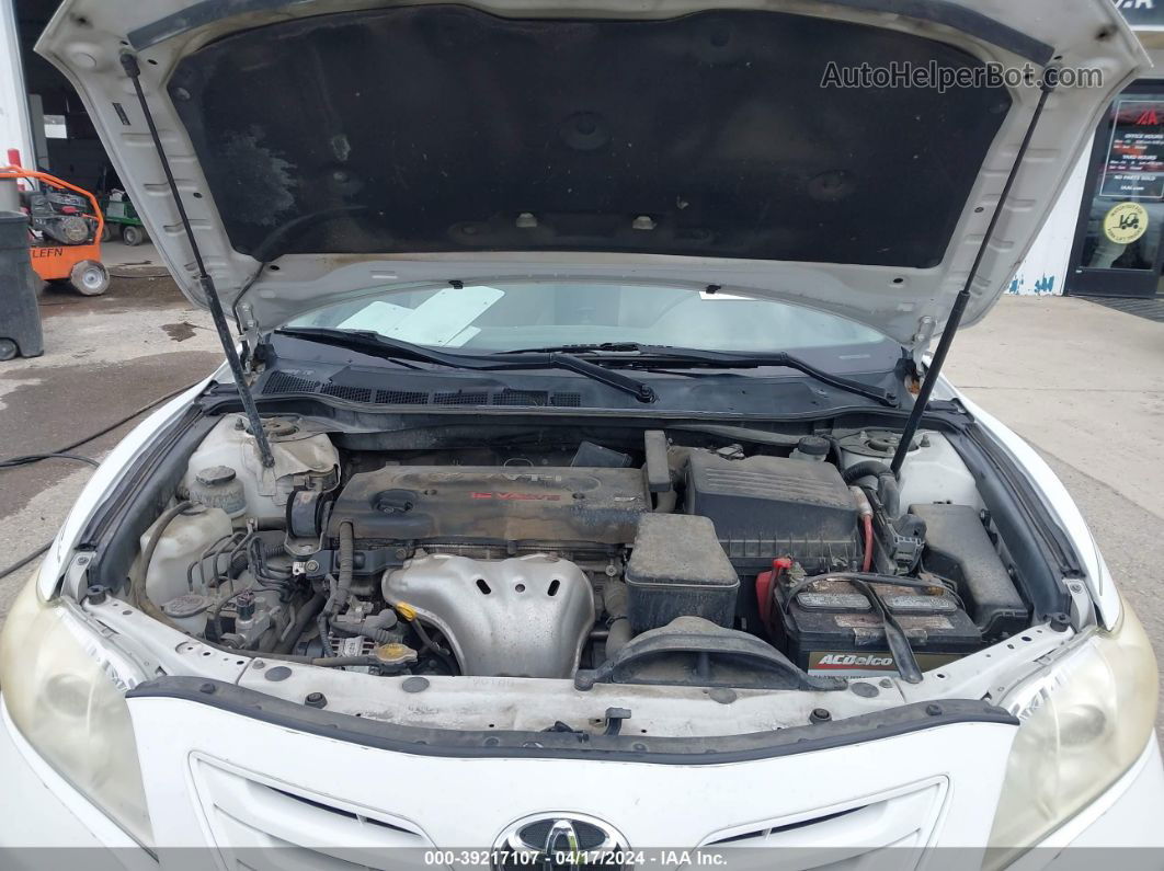 2007 Toyota Camry Le Белый vin: JTNBE46K773039201