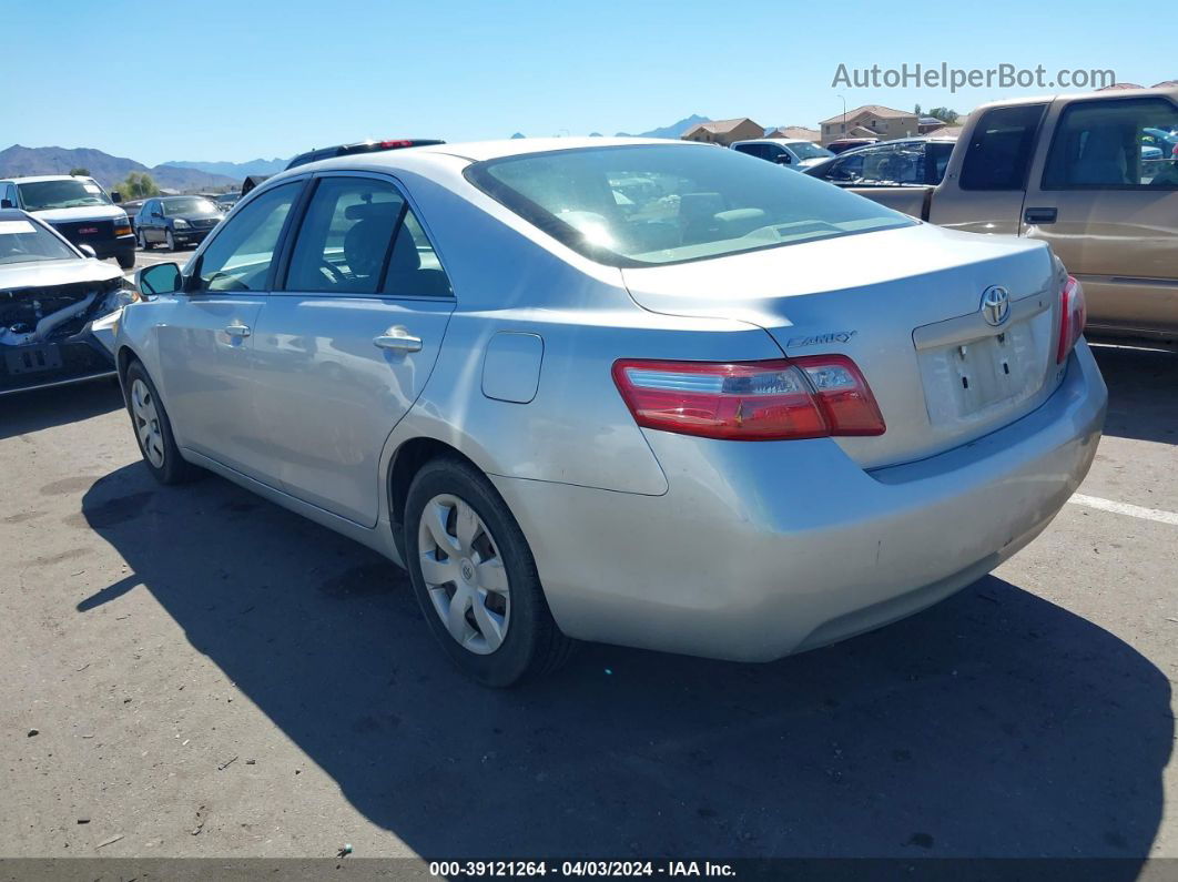 2007 Toyota Camry Le Silver vin: JTNBE46KX73001073