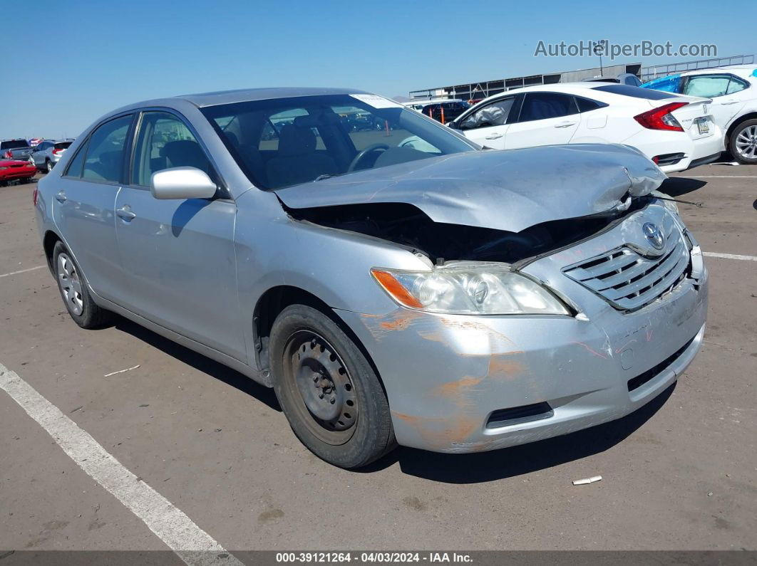 2007 Toyota Camry Le Silver vin: JTNBE46KX73001073