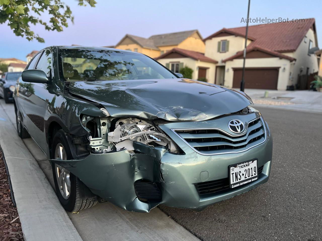 2011 Toyota Camry Se Turquoise vin: JTNBK3EK4B3052002