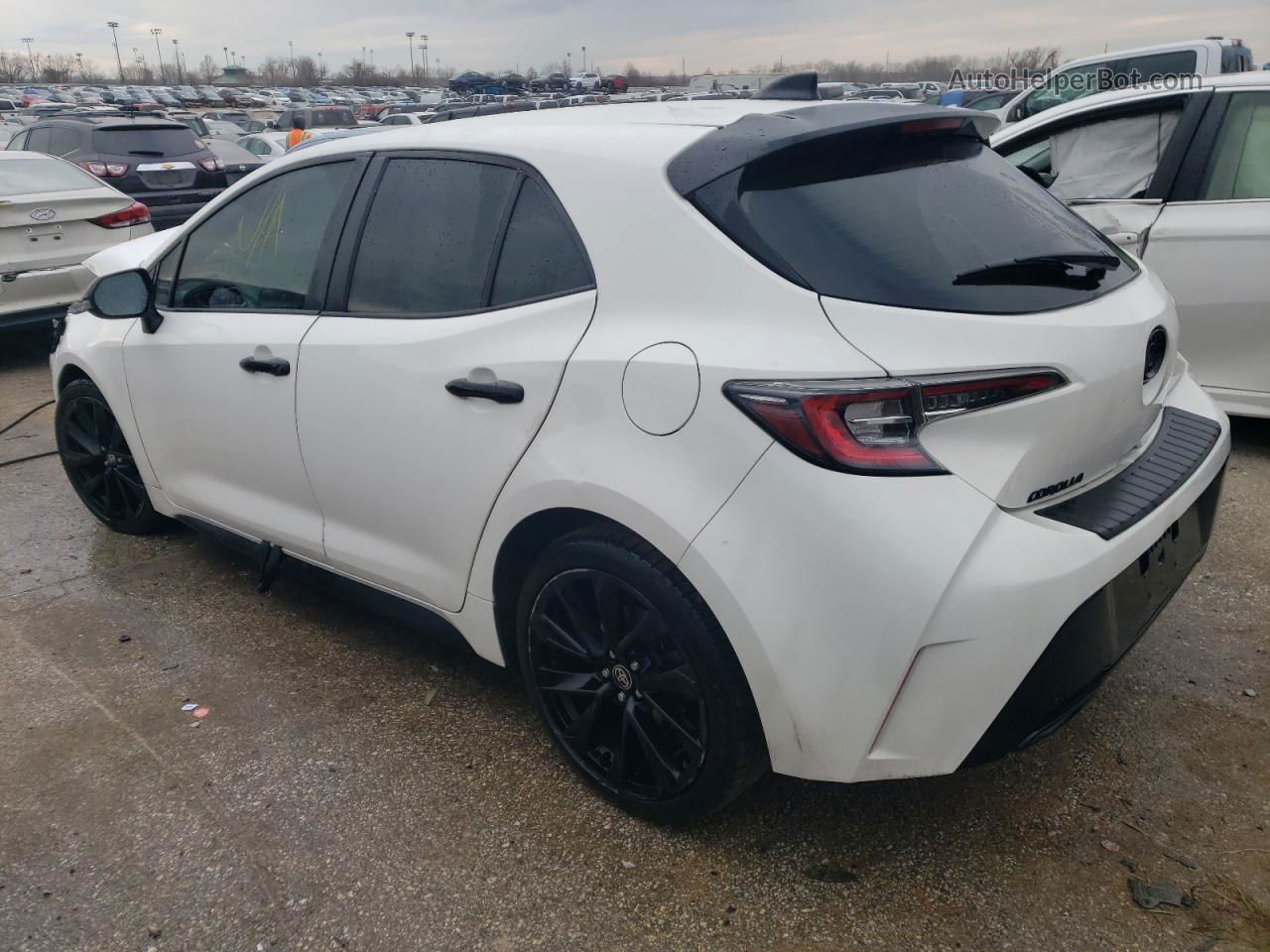 2021 Toyota Corolla Se Белый vin: JTND4MBE4M3131728