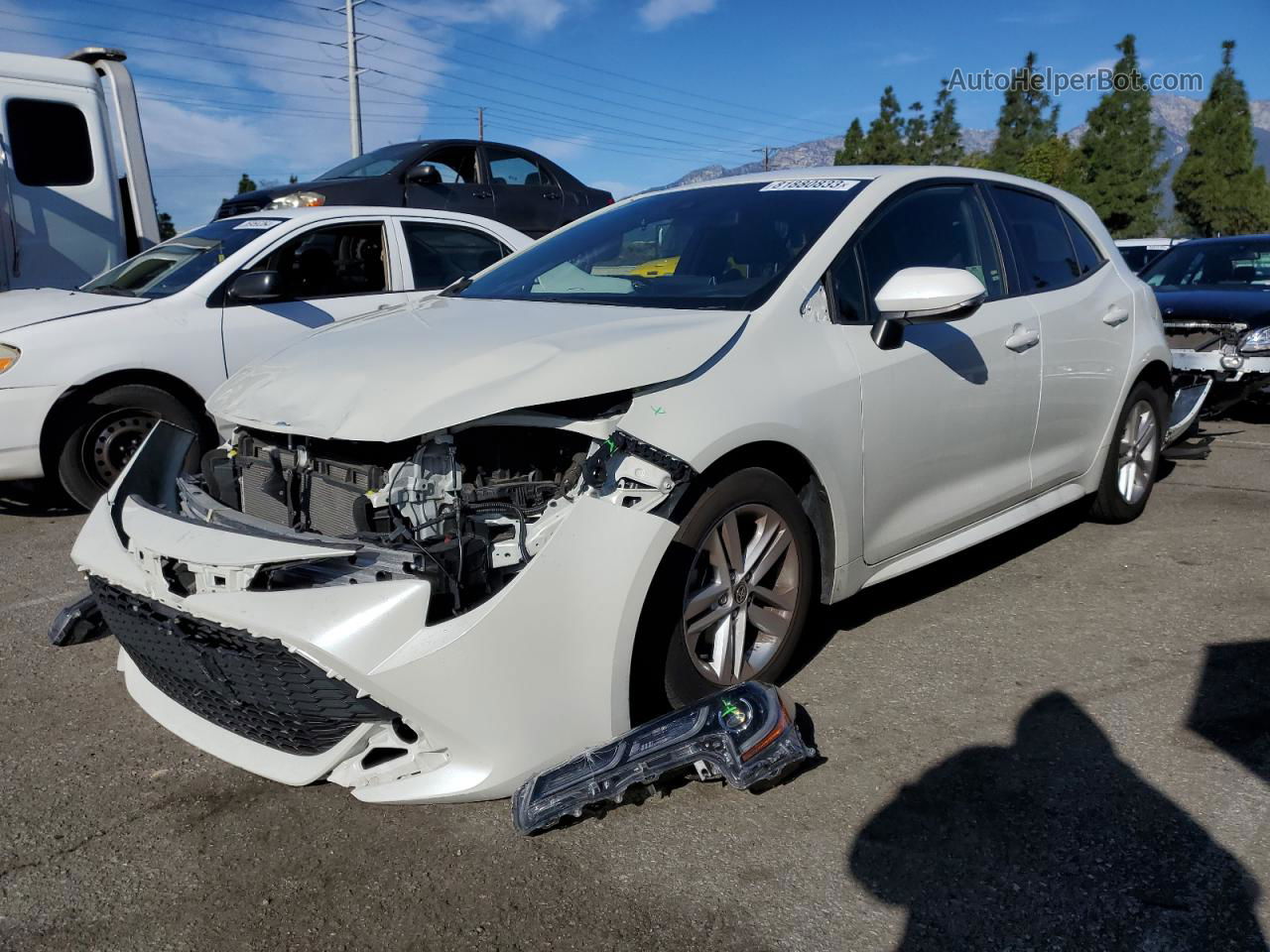 2020 Toyota Corolla Se White vin: JTND4RBE2L3086462