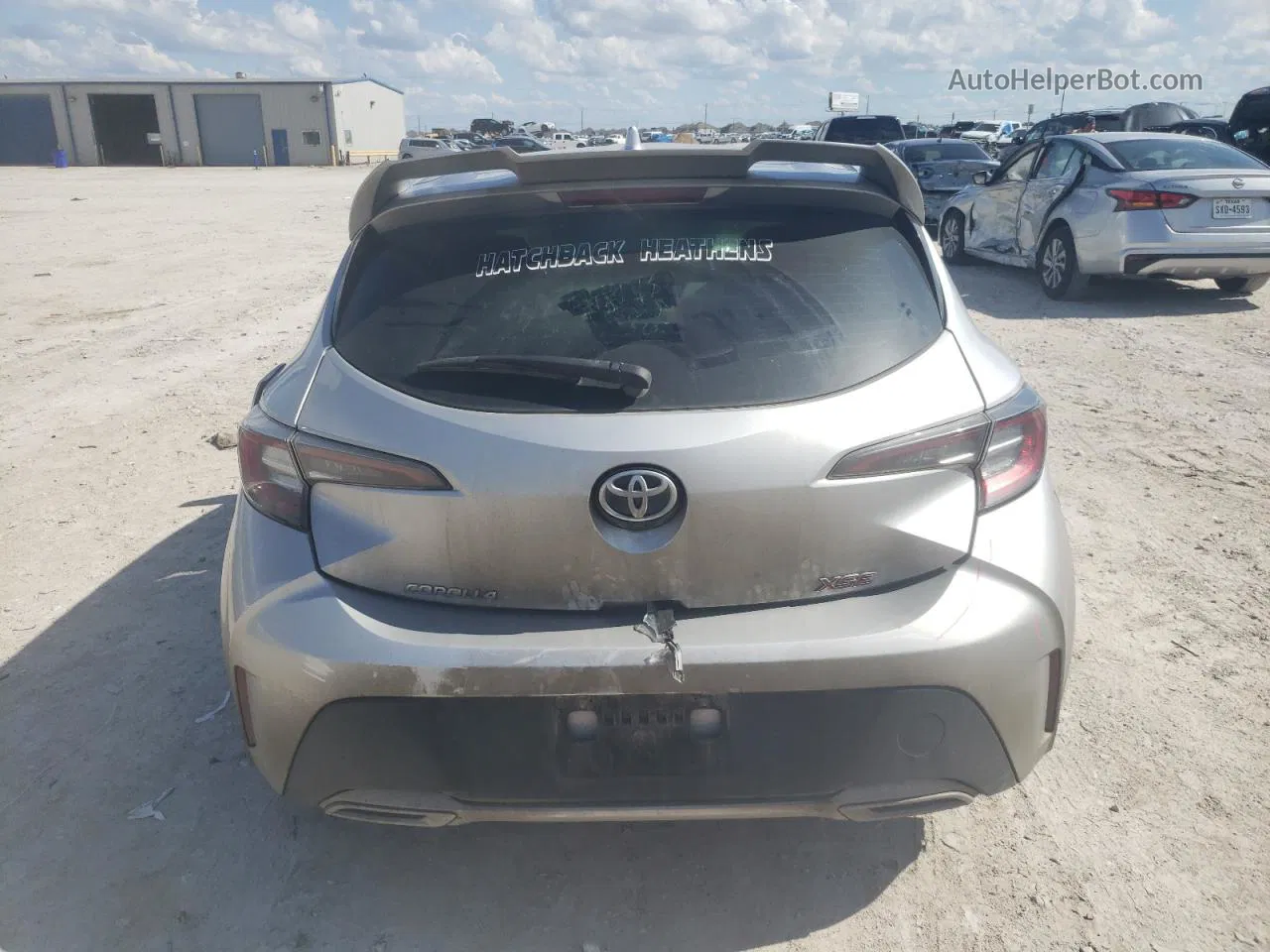 2019 Toyota Corolla Se Серебряный vin: JTNK4RBE6K3063322