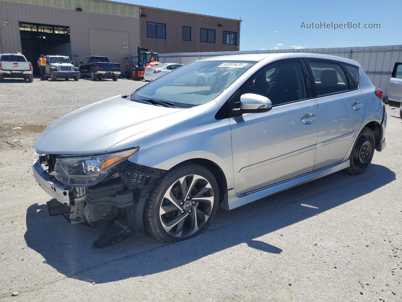 2017 Toyota Corolla Im  Silver vin: JTNKARJE0HJ531673