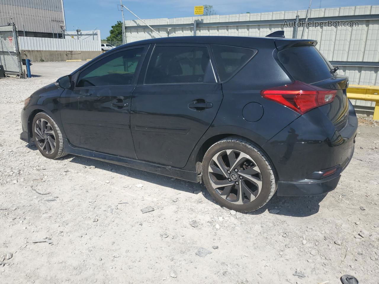 2017 Toyota Corolla Im  Black vin: JTNKARJE5HJ542765