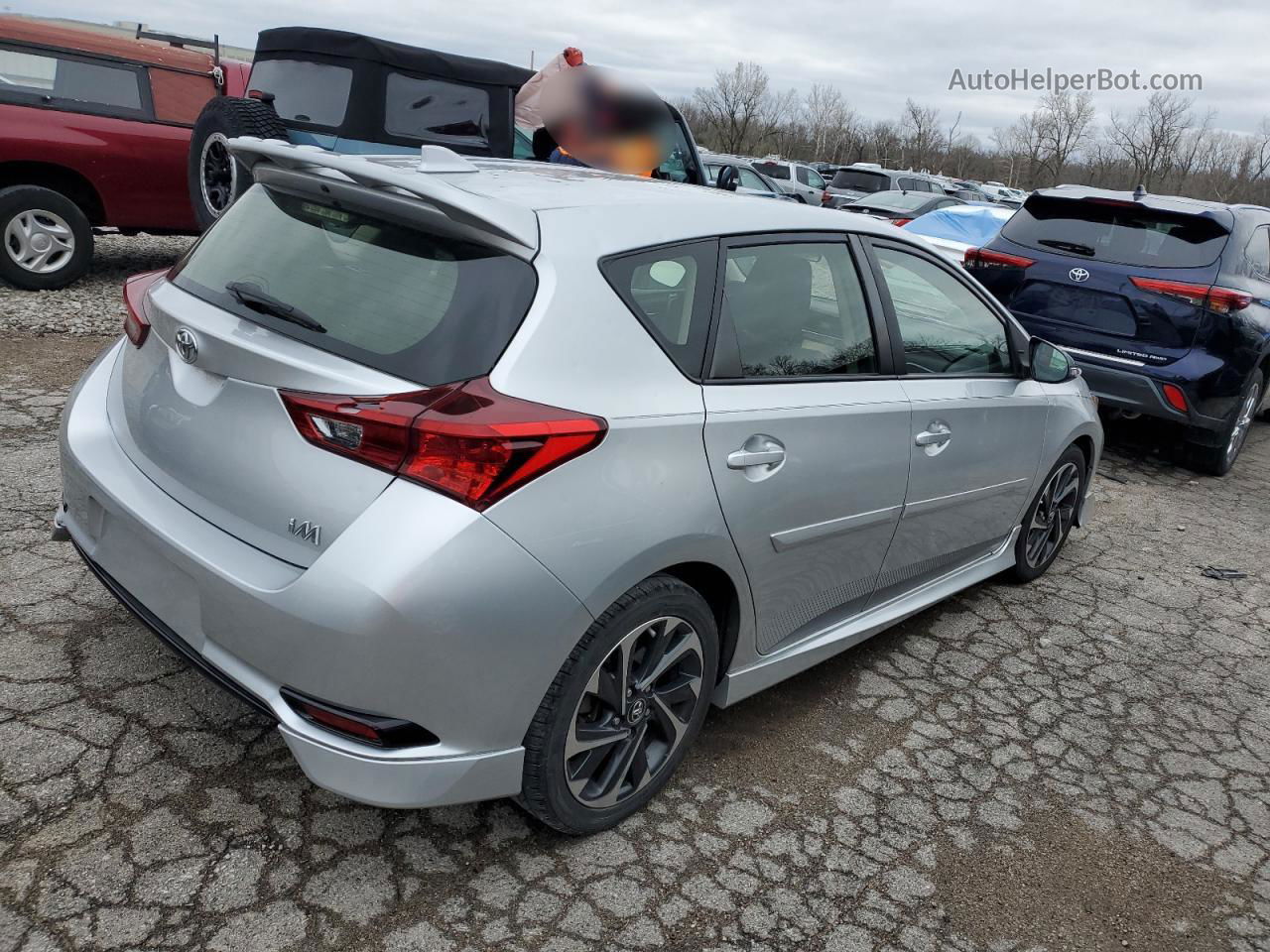 2017 Toyota Corolla Im  Silver vin: JTNKARJE6HJ534772