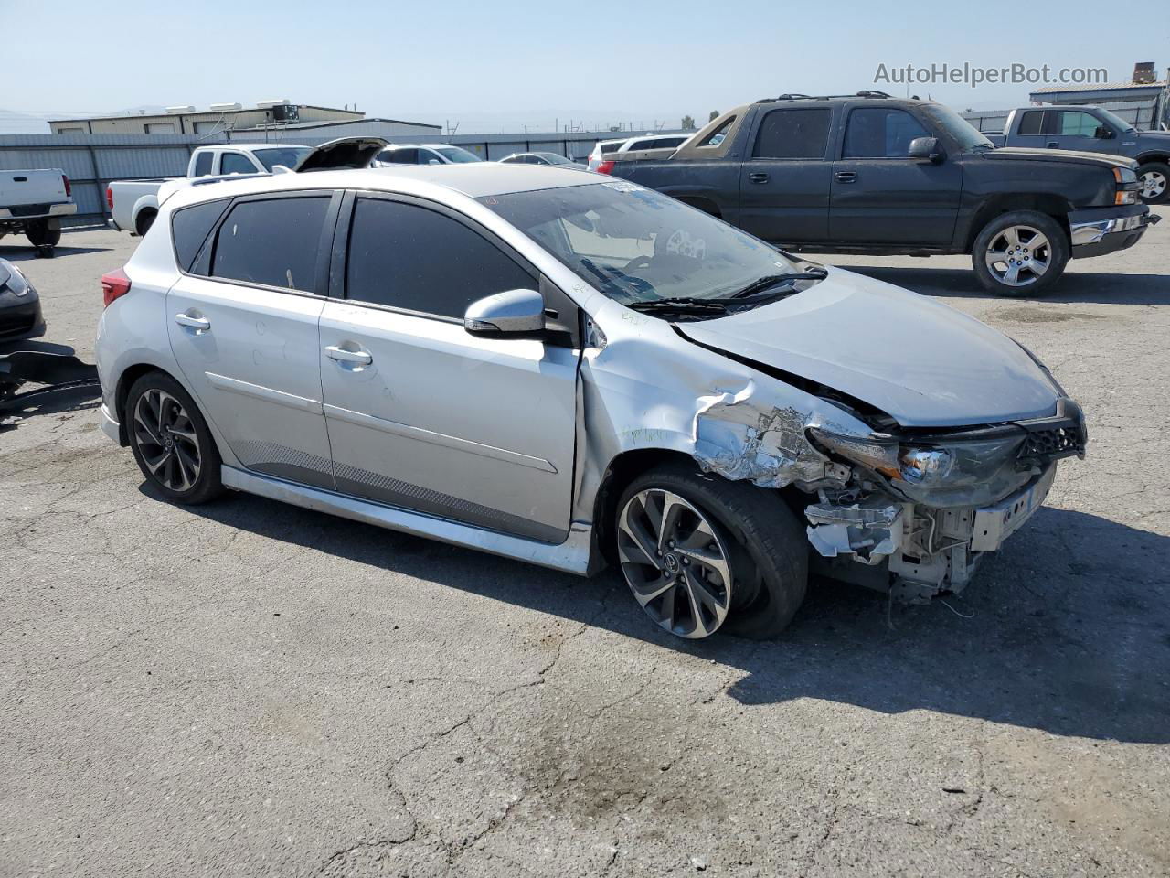 2017 Toyota Corolla Im  Silver vin: JTNKARJE7HJ524560