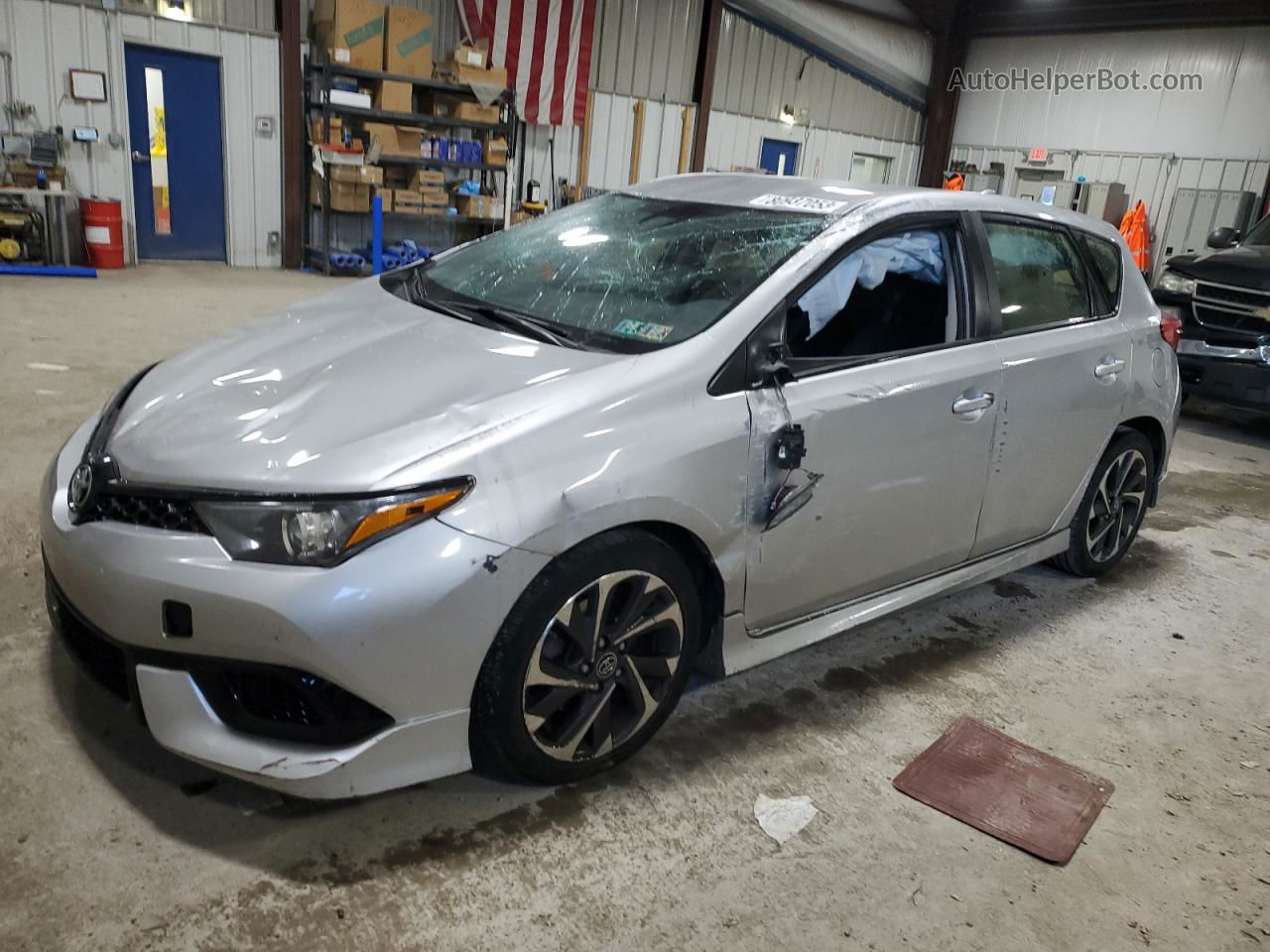 2017 Toyota Corolla Im  Silver vin: JTNKARJE8HJ530755