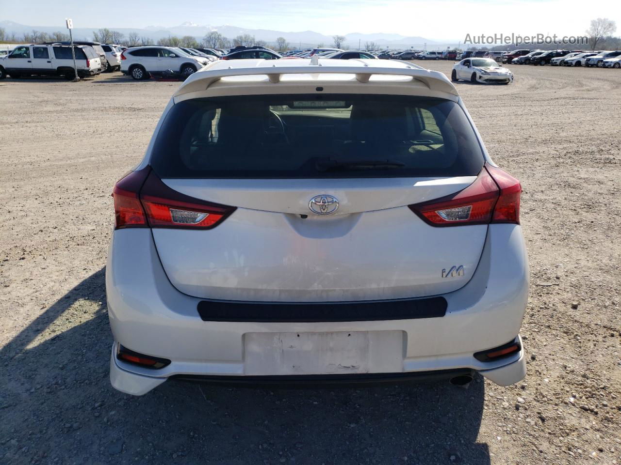 2017 Toyota Corolla Im  White vin: JTNKARJE9HJ540193