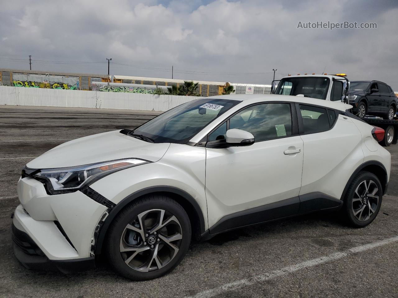 2019 Toyota C-hr Xle White vin: JTNKHMBX5K1014777