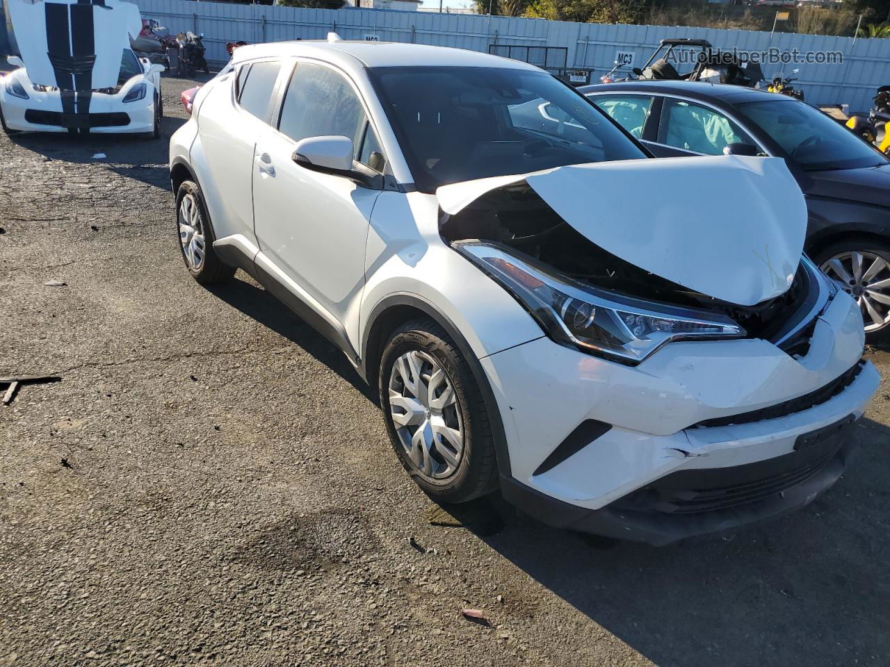 2019 Toyota C-hr Xle White vin: JTNKHMBX6K1020619