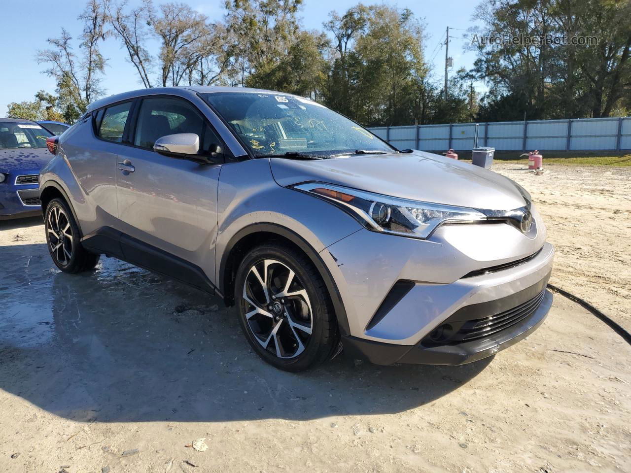 2019 Toyota C-hr Xle Серебряный vin: JTNKHMBX9K1051735