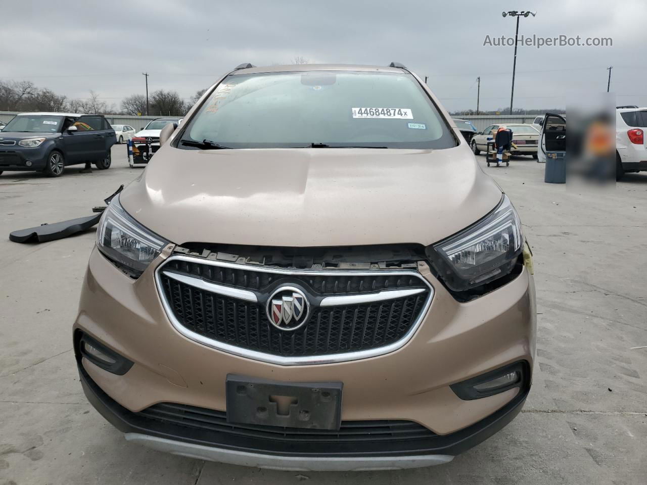 2018 Buick Encore Sport Touring Beige vin: KL4CJ1SB4JB599774