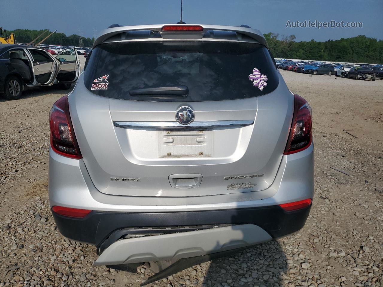 2018 Buick Encore Sport Touring Серебряный vin: KL4CJ1SB5JB630627