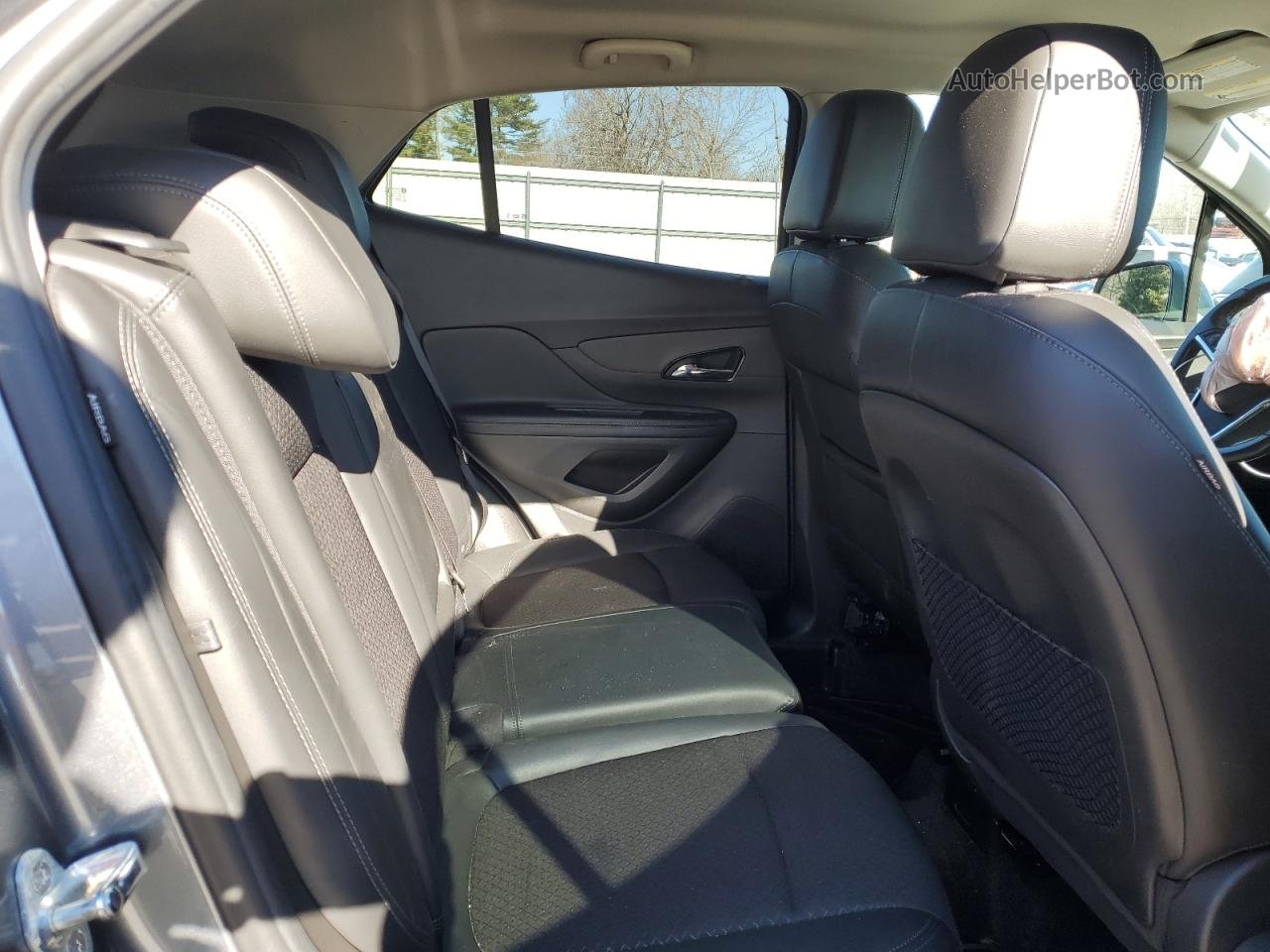 2019 Buick Encore Sport Touring Серый vin: KL4CJ2SBXKB933104