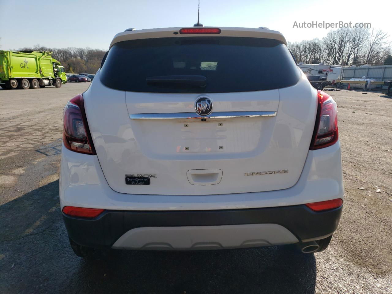 2018 Buick Encore Preferred White vin: KL4CJASB2JB601425