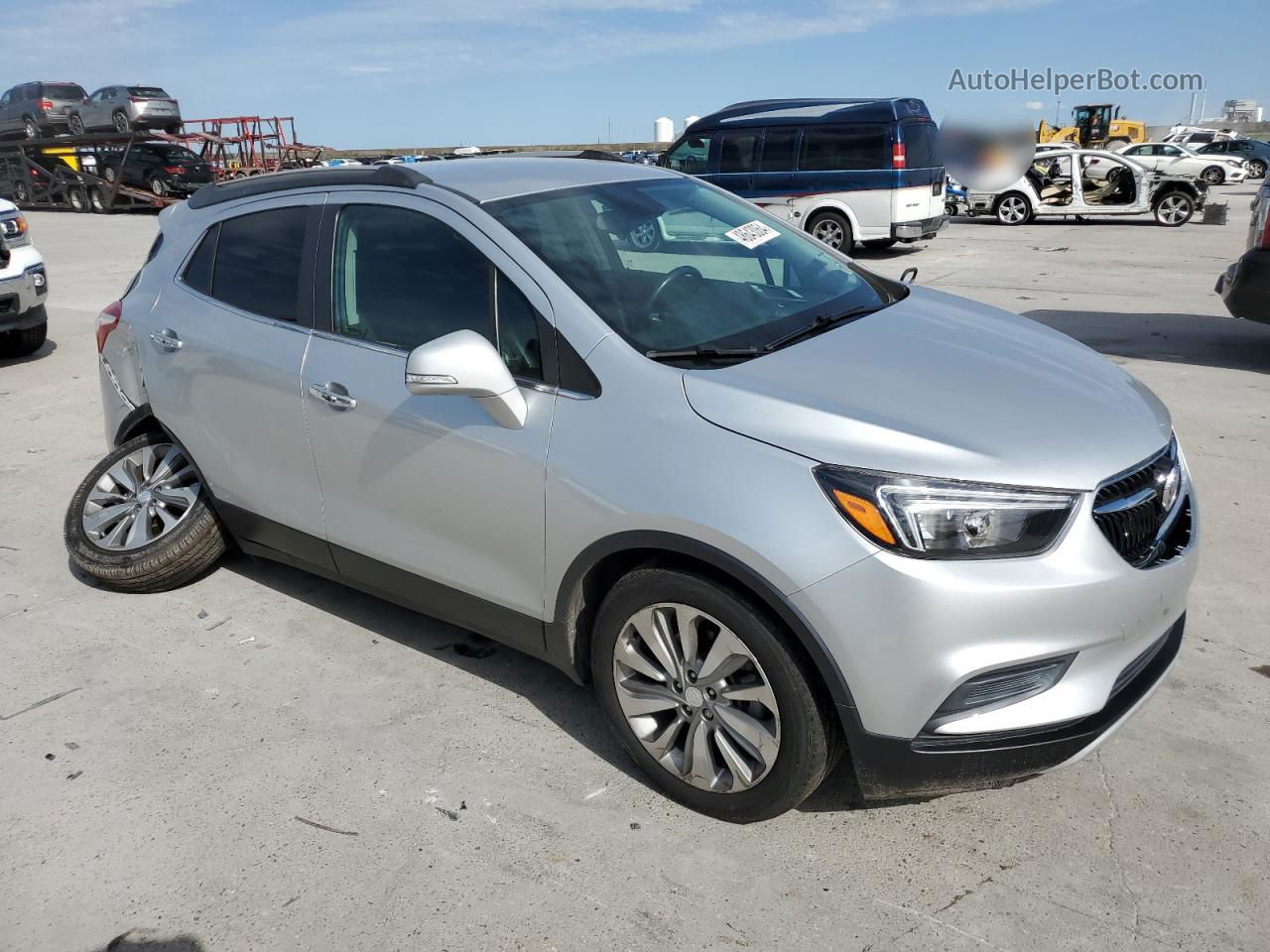 2019 Buick Encore Preferred Серебряный vin: KL4CJASB2KB717984