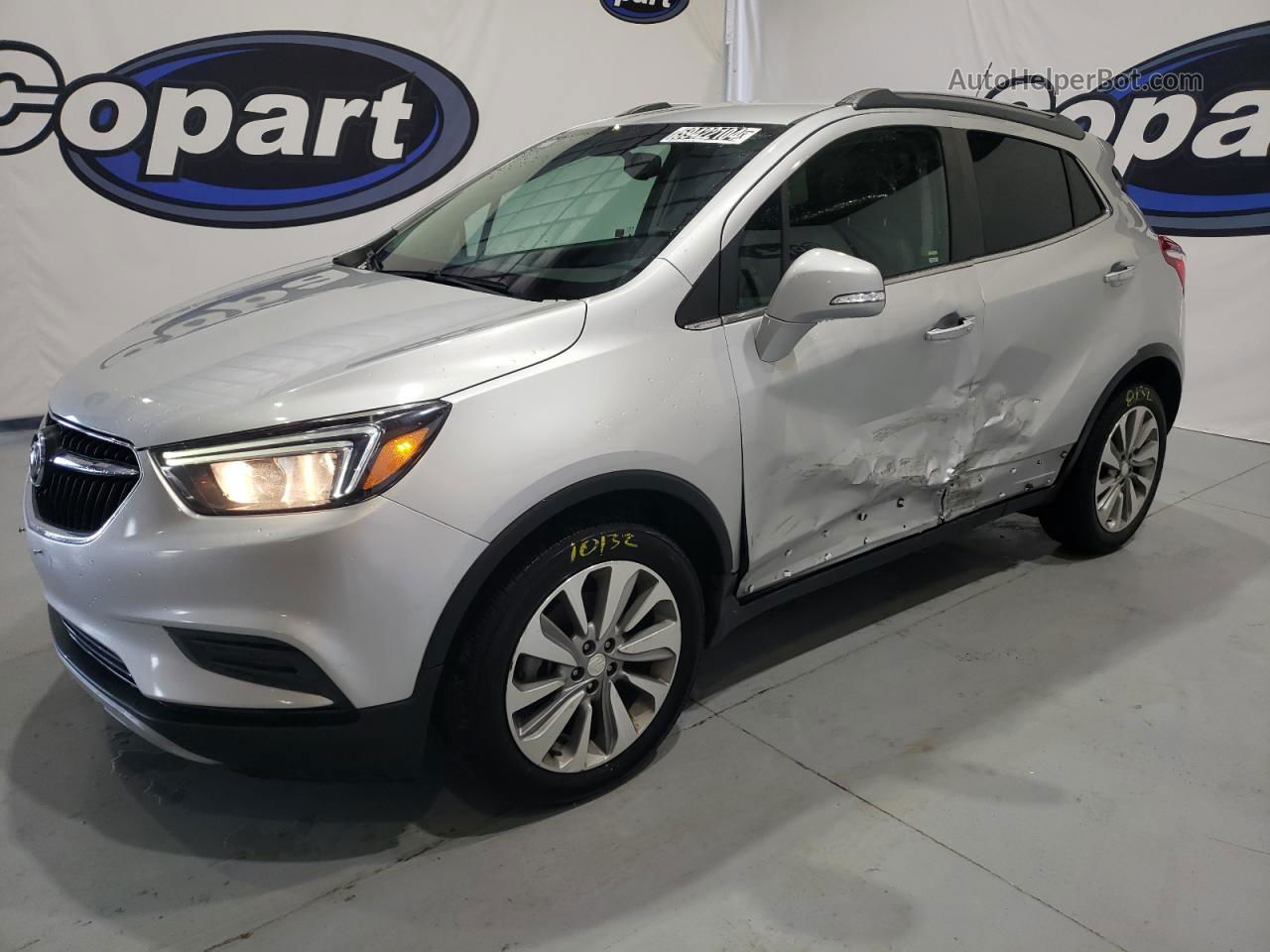 2019 Buick Encore Preferred Серебряный vin: KL4CJASB2KB888458