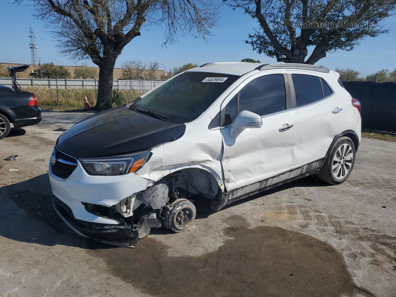 2019 Buick Encore Preferred White vin: KL4CJASB3KB826065