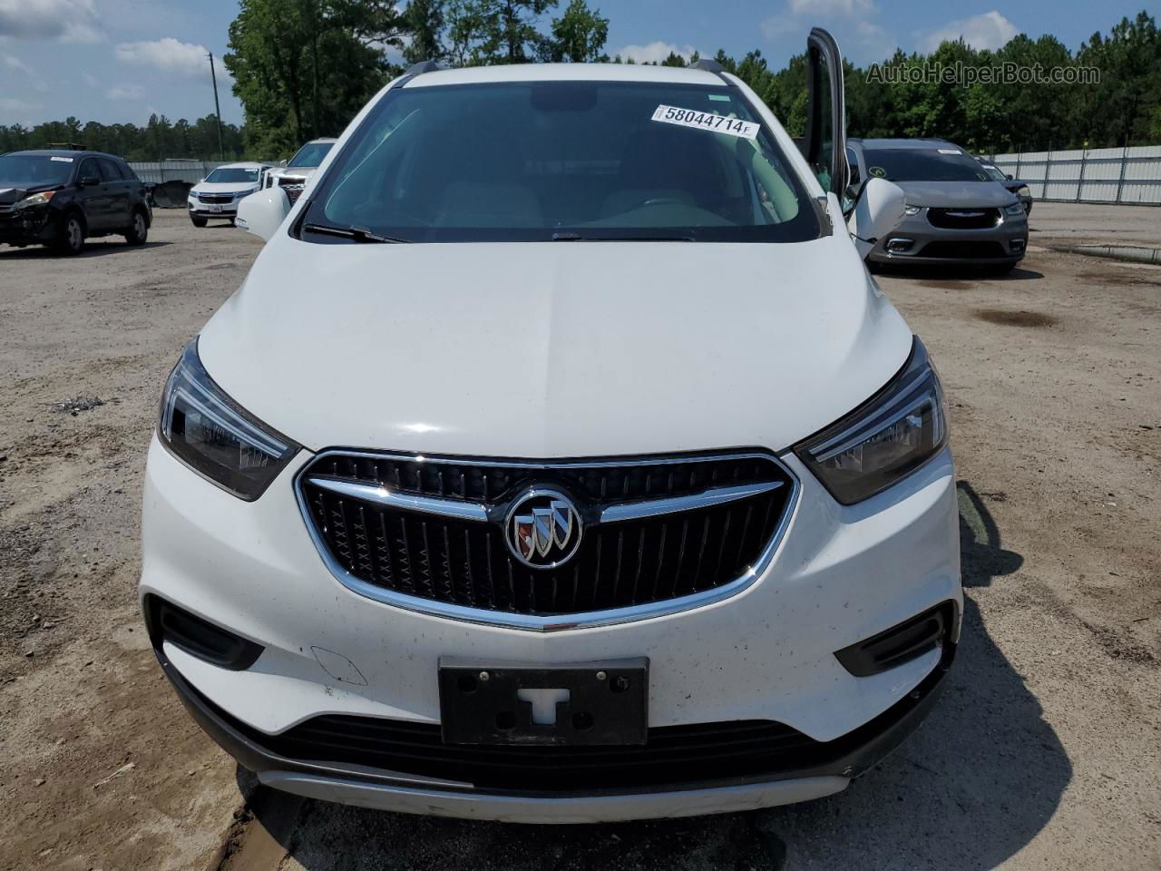 2019 Buick Encore Preferred White vin: KL4CJASB3KB907826