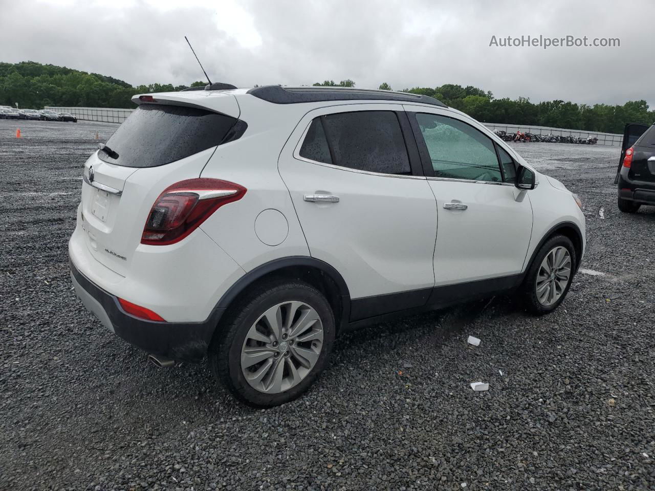 2018 Buick Encore Preferred White vin: KL4CJASB4JB684761