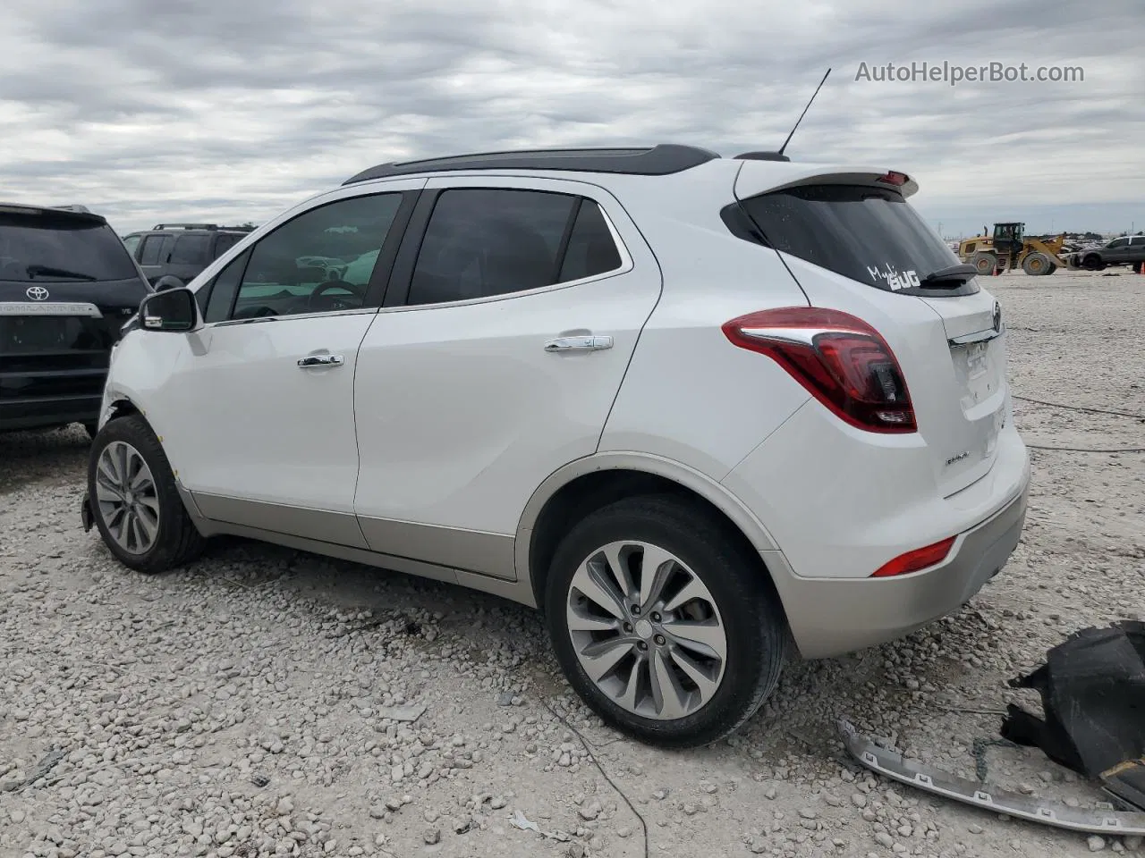 2018 Buick Encore Preferred Белый vin: KL4CJASB4JB703261