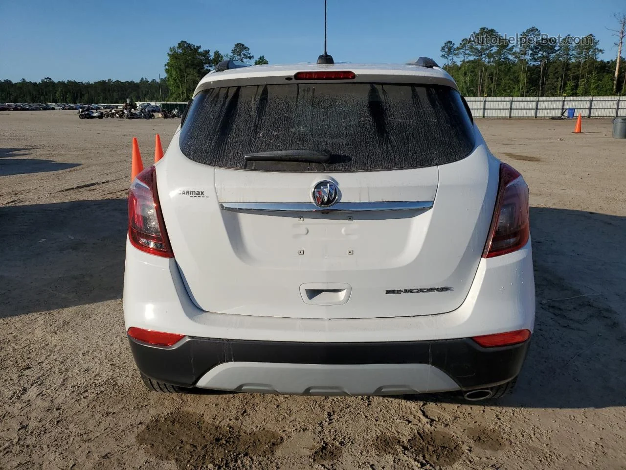 2019 Buick Encore Preferred White vin: KL4CJASB6KB770137