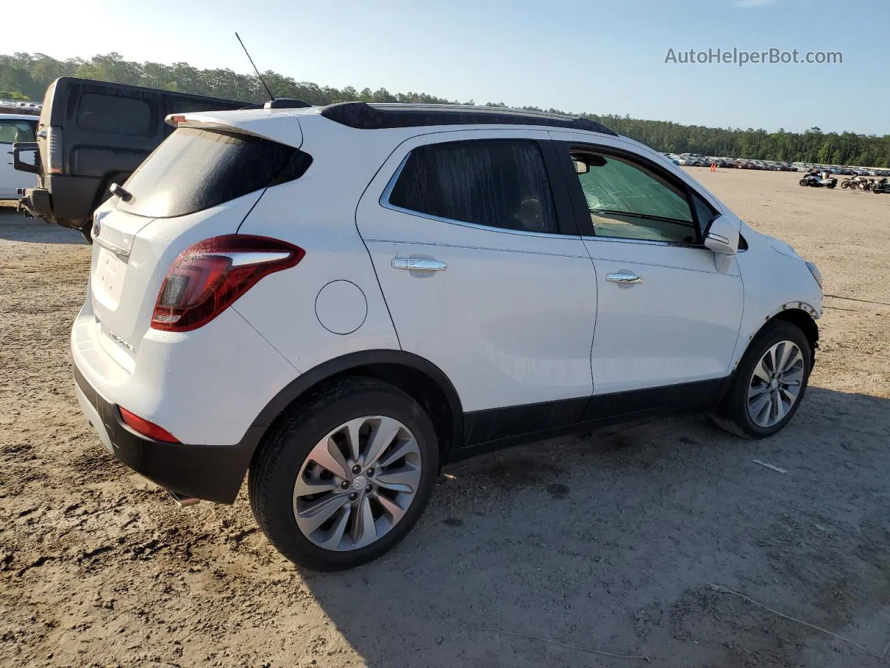 2019 Buick Encore Preferred White vin: KL4CJASB6KB770137