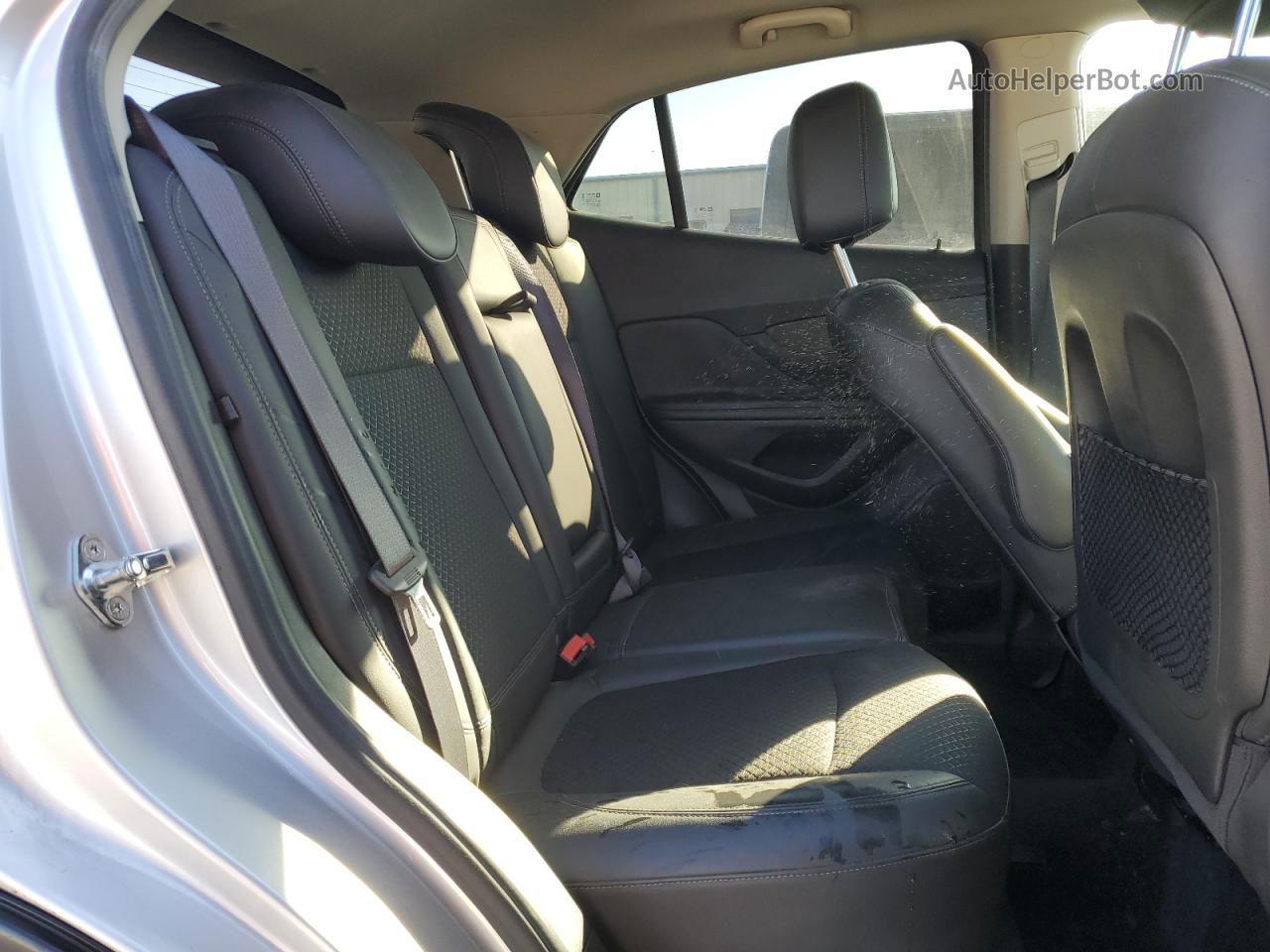 2018 Buick Encore Preferred Серебряный vin: KL4CJASB7JB524986