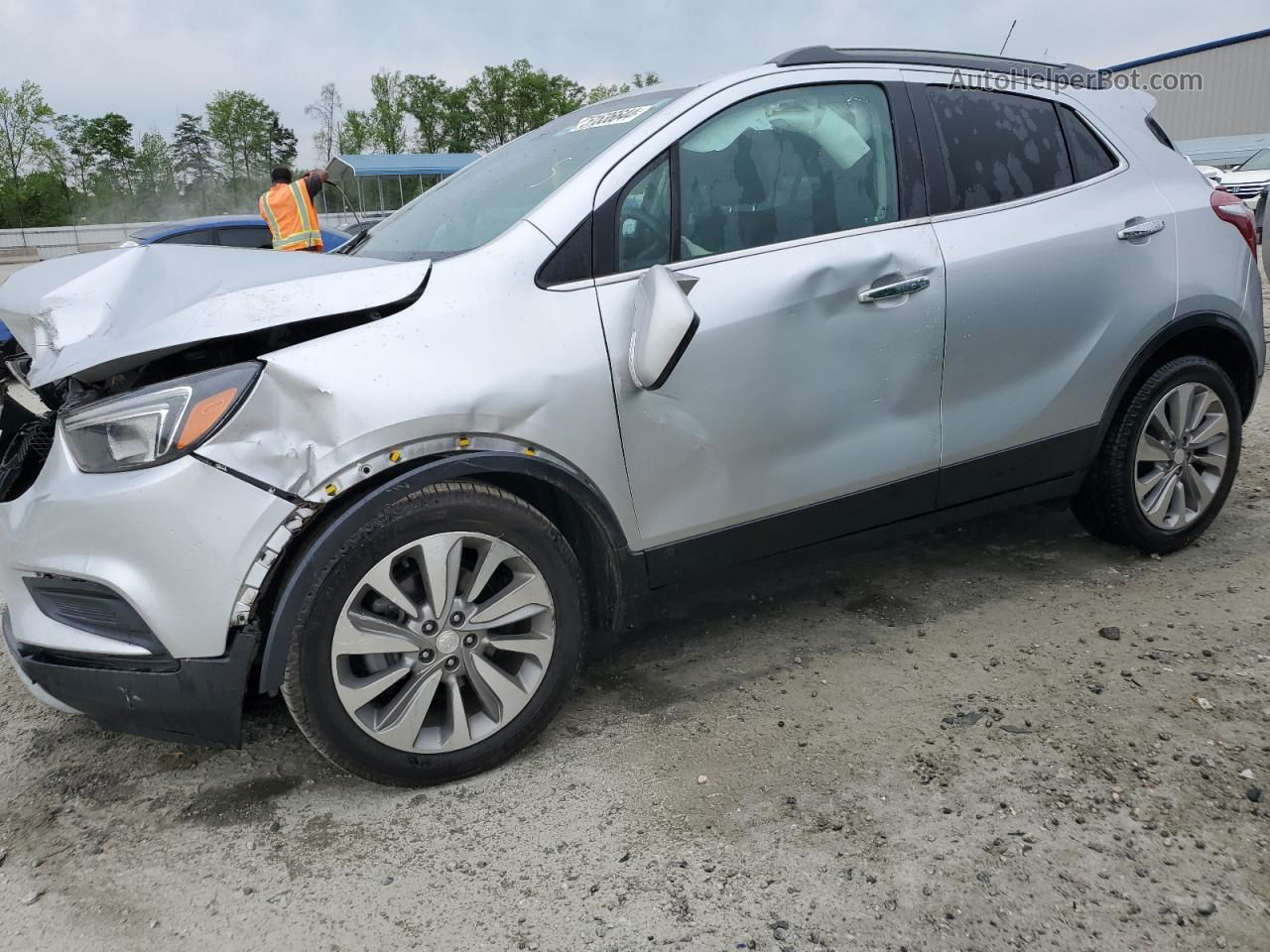 2019 Buick Encore Preferred Серебряный vin: KL4CJASB7KB940117